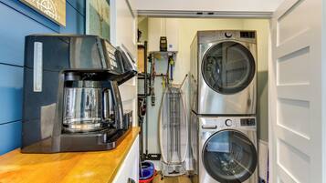 Cottage (2 Bedrooms) | Interior