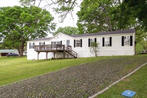 House (4 Bedrooms) | Front of property - Lakefront Many Vacation Home w/ Deck & Views (Many)