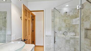 Nhà (4 Bedrooms) | Nội thất