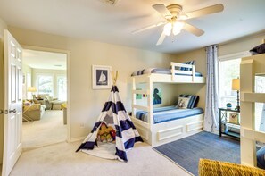 House (5 Bedrooms) | Interior