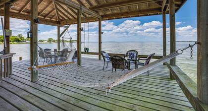 Lakefront Livingston Vacation Rental w/ Boat Dock!