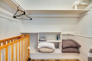 Cottage (3 Bedrooms) | Interior