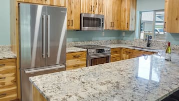 Cottage (2 Bedrooms) | Interior