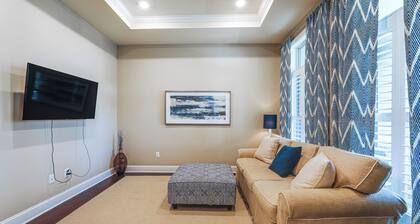 Furnished Outdoor Space: Family Home in Ocean View