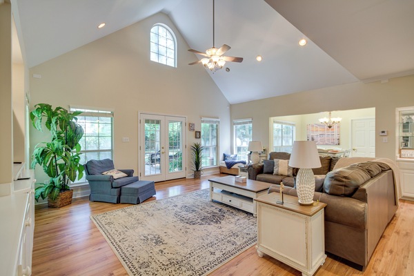 House (4 Bedrooms) | Interior