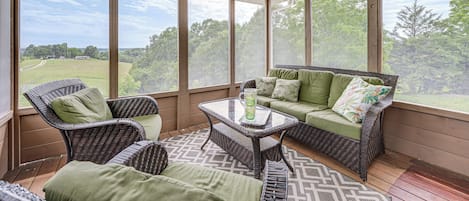 House (3 Bedrooms) | Front of property