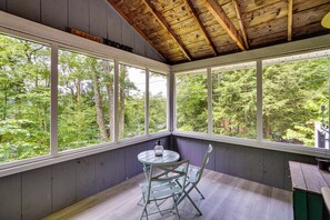 Cottage (3 Bedrooms) | Interior