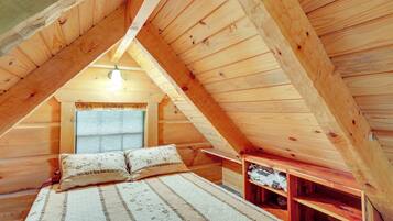 House (1 Bedroom) | Interior