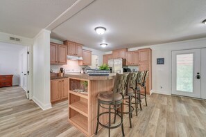 House (3 Bedrooms) | Interior - Fire Pit & Stunning Lake Views: Shell Knob Home! (Shell Knob)