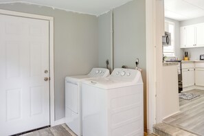 Casa (2 Bedrooms) | Interior