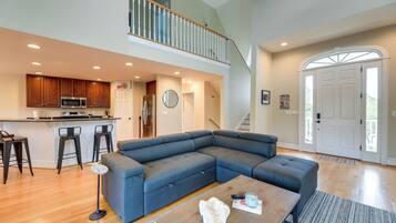 Villa (4 Bedrooms) | Interior