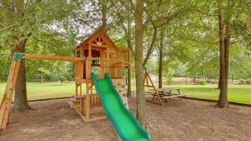 Apartment (0 Bedroom) | Bahagian dalam