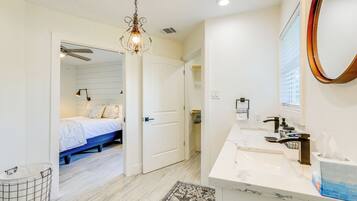 Cottage (1 Bedroom) | Interior