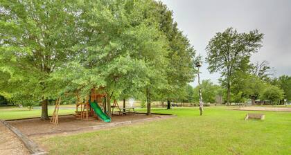 Emory Studio Cabin w/ Lake Fork Boat Access!