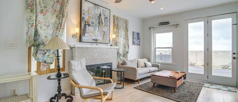 House (3 Bedrooms) | Front of property