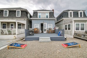 House (3 Bedrooms) | Interior - Oceanfront Marshfield Home on Brant Rock Beach (Marshfield)