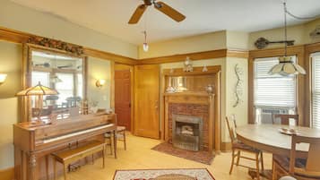 Maison (5 Bedrooms) | Intérieur