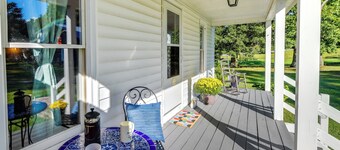 Tranquil Cottage in Virginia Countryside w/ Pond!