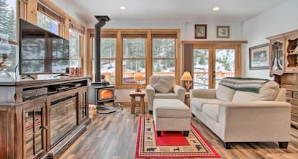 Creekside Clancy Cabin in Helena Natl Forest!