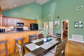 House (2 Bedrooms) | Interior - Fish & Kayak: Tranquil Cedar Creek Home! (Kemp)