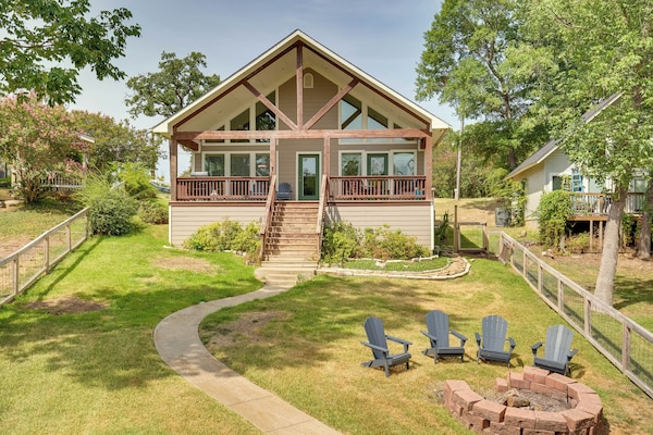 Fish & Kayak: Tranquil Cedar Creek Home! - Tool, TX