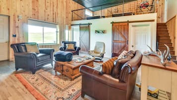 House (3 Bedrooms) | Bahagian dalam