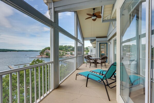 Interior - Lakefront Ozark Getaway w/ Views + Community Perks (Lake Ozark)
