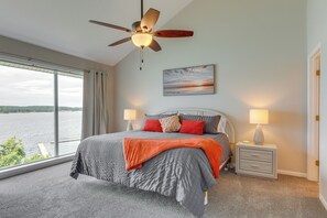 Apartment (3 Bedrooms) | Interior - Lakefront Ozark Getaway w/ Views + Community Perks (Lake Ozark)