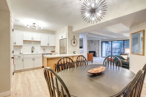 Apartemen (3 Bedrooms) | Interior