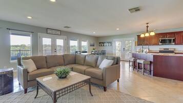 Rumah (4 Bedrooms) | Interior