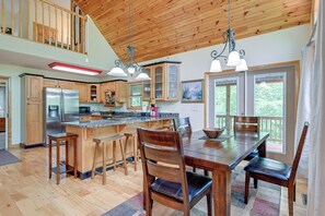 House (1 Bedroom) | Interior