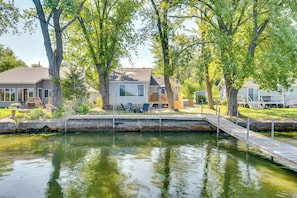 House (3 Bedrooms) | Interior - Waterfront Lodi Vacation Rental on Lake Wisconsin! (Lodi)
