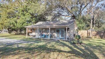 Cottage (1 Bedroom) | Interior