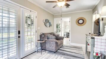 Cottage (1 Bedroom) | Interior