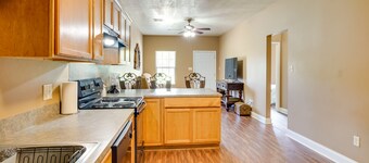 Cozy Lake Charles Abode w/ Private Patio!