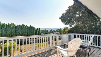 House (4 Bedrooms) | Front of property