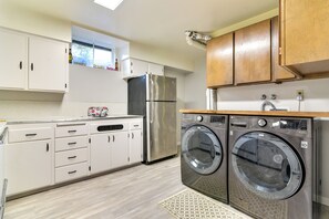 Talo (4 Bedrooms) | Sisätilat