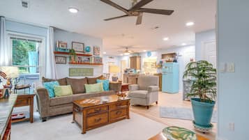 ์ํํธ (1 Bedroom) | ๋ด๋ถ