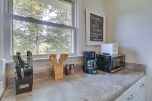 Cottage (2 Bedrooms) | Interior