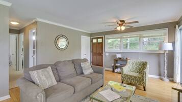 Cottage (2 Bedrooms) | Interior