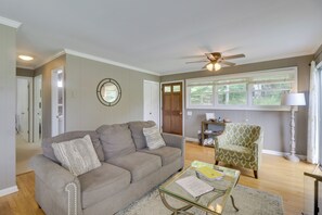 Cottage (2 Bedrooms) | Interior