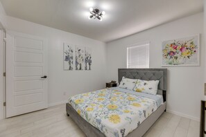 單棟房屋 (3 Bedrooms) | 內部