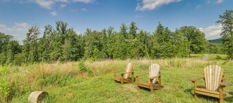 Rustic Bailey's Retreat Cabin Near Wineries!