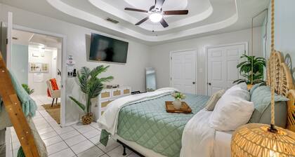 Welcoming Edinburg Apartment - Pet Friendly!