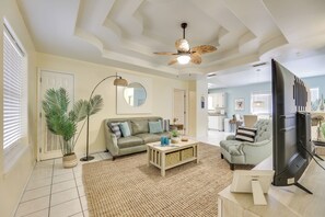 Apartment (2 Bedrooms) | Front of property