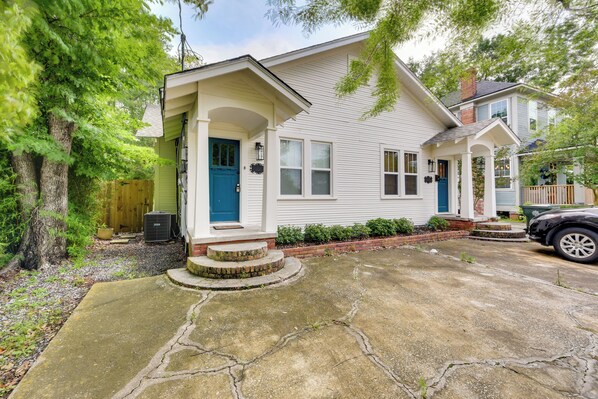 Interior - Charming Lake Charles Vacation Rental w/ Yard (Lake Charles)
