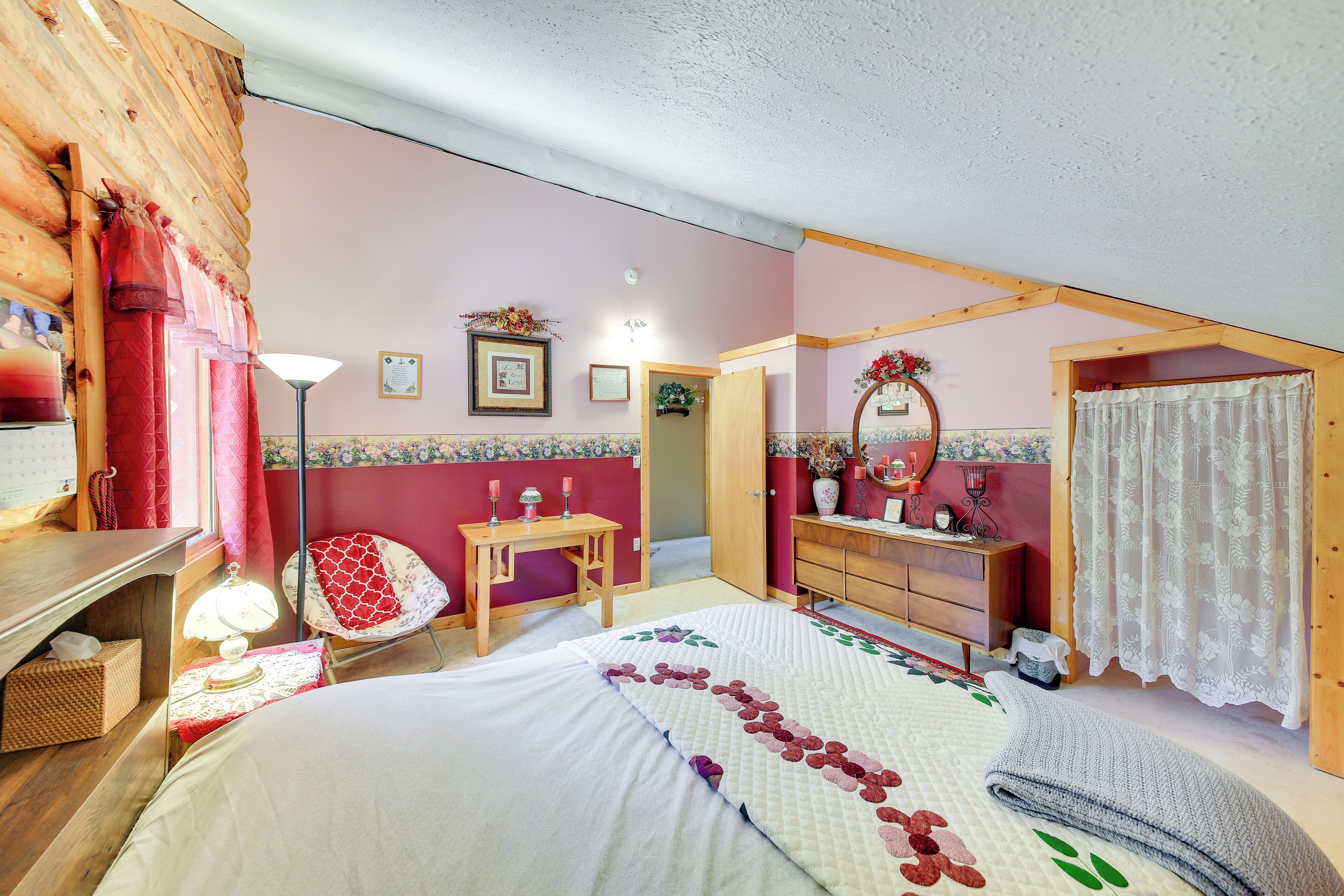 Rumah (4 Bedrooms) | Interior