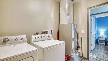 Casa (3 Bedrooms) | Interior