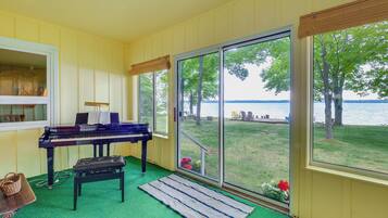 Cottage (3 Bedrooms) | Interior