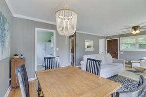 Cottage (2 Bedrooms) | Interior